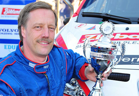 Jens Christian Anker, europamester i rally i 2000, var manden, der læste hastighedsnoterne for Brian Madsen i Wikinger Rallye.